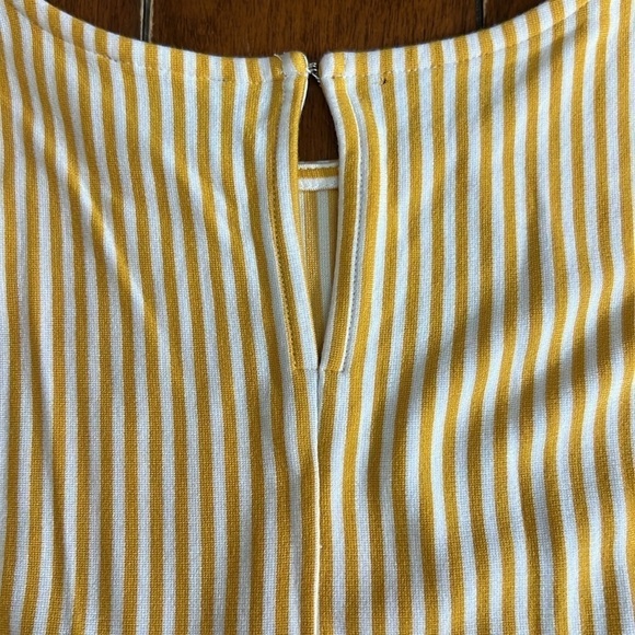 Ann Taylor Factory Bias Hem Tank Marigold Stripes Medium - Picture 8 of 9